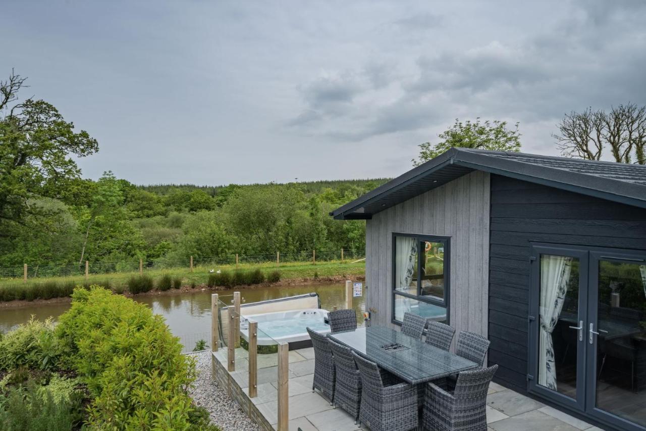 Lilac Lodge, 22 Roadford Lake Lodges Lifton Buitenkant foto