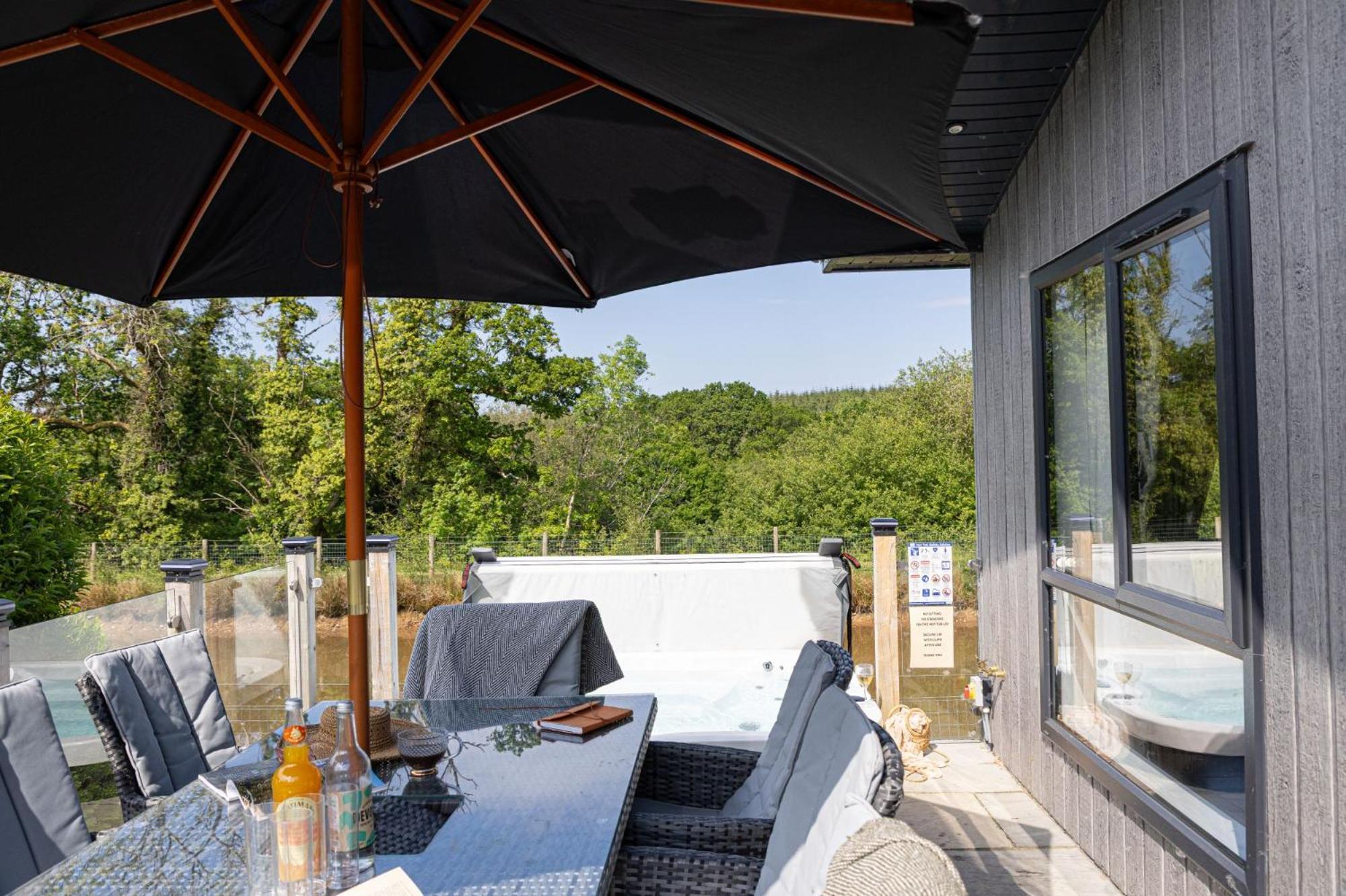 Lilac Lodge, 22 Roadford Lake Lodges Lifton Buitenkant foto